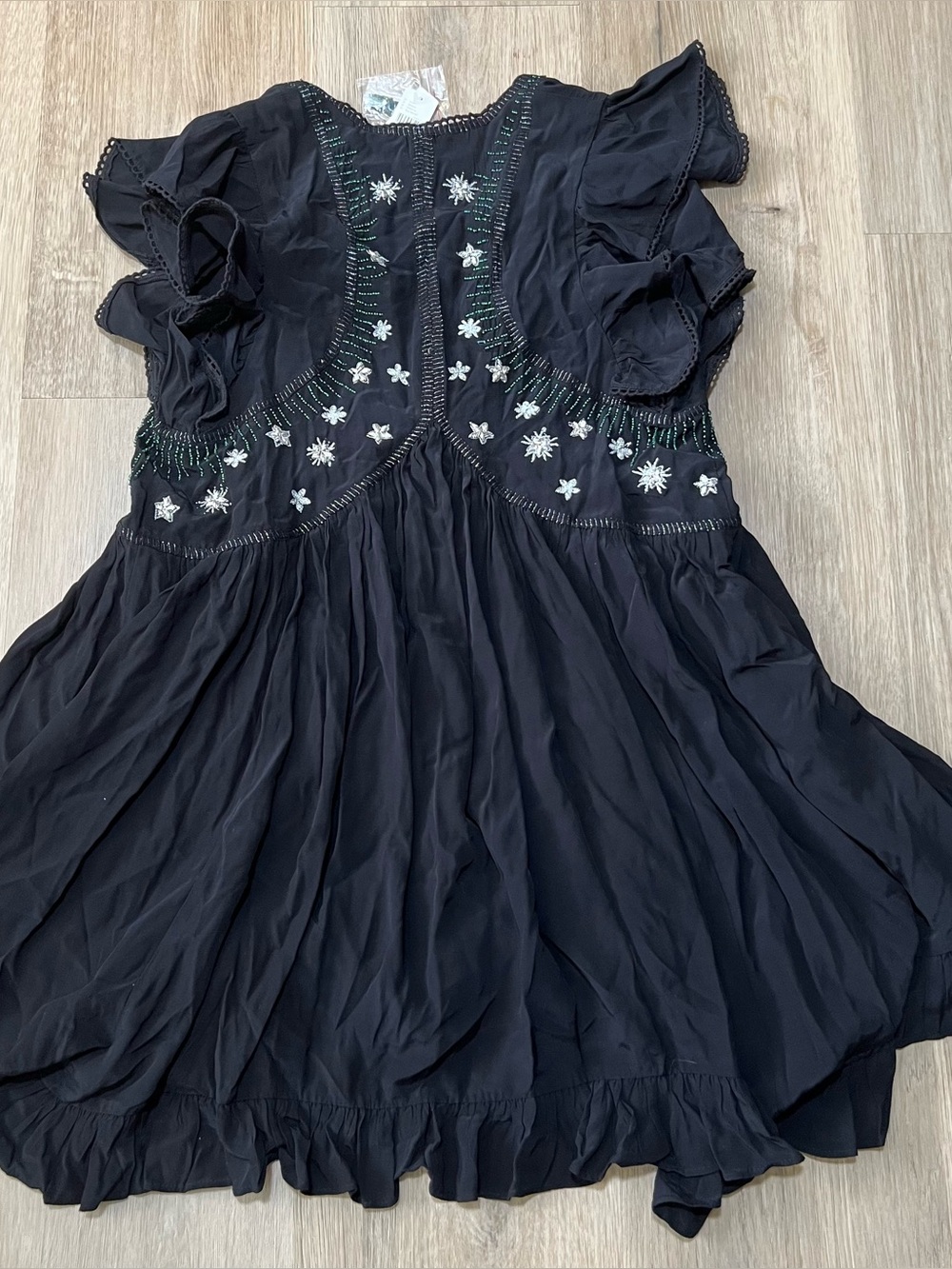 Anthropologie v neck sequin deco swing dress in black size medium - Picture 13 of 13